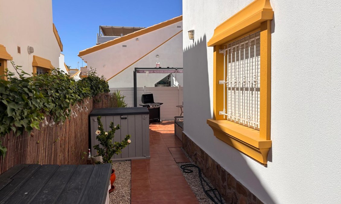 Wiederverkauf - Villa -
Guardamar del Segura - Costa Blanca