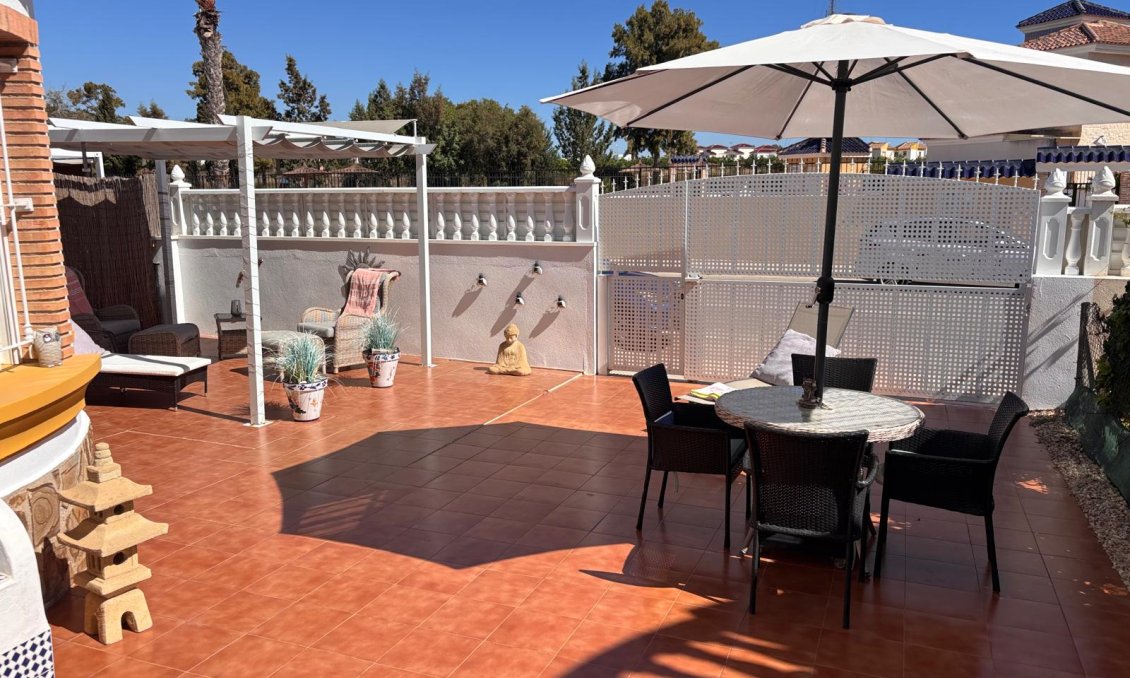 Wiederverkauf - Villa -
Guardamar del Segura - Costa Blanca