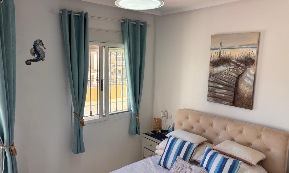 Wiederverkauf - Villa -
Guardamar del Segura - Costa Blanca