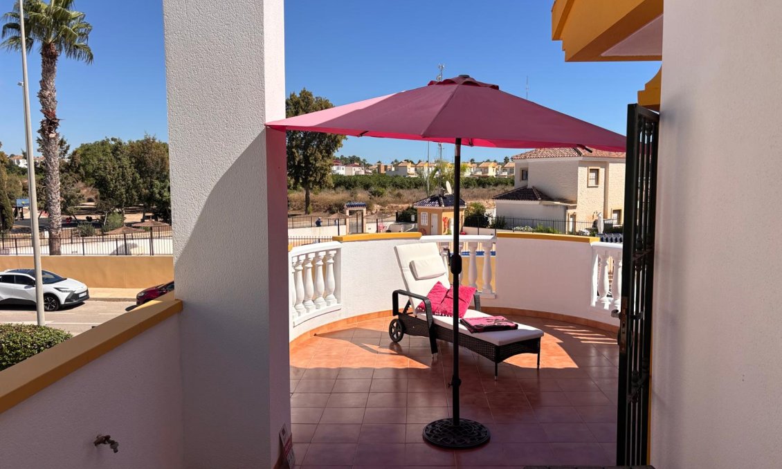 Wiederverkauf - Villa -
Guardamar del Segura - Costa Blanca