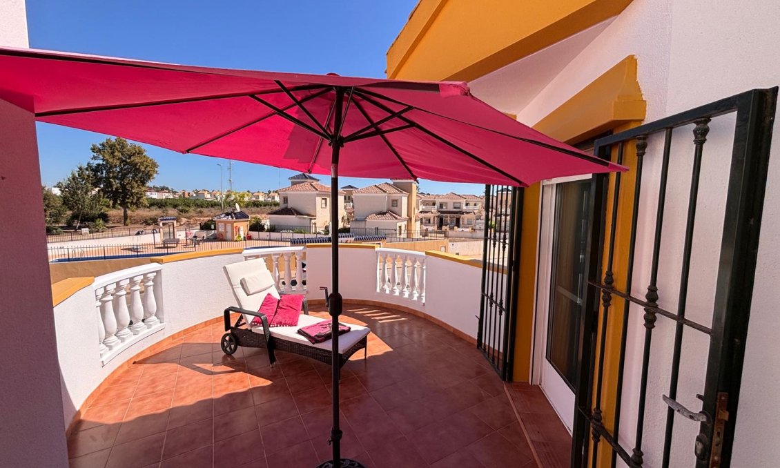 Wiederverkauf - Villa -
Guardamar del Segura - Costa Blanca