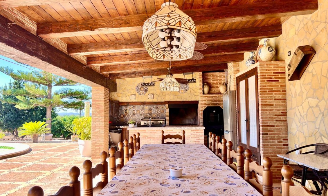Segunda mano - Villa -
Almoradí - Comunidad Valenciana