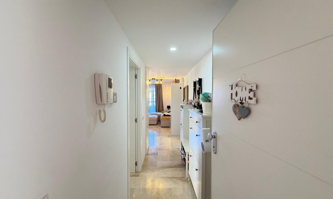 Segunda mano - Apartamento -
Torrevieja - Punta Prima