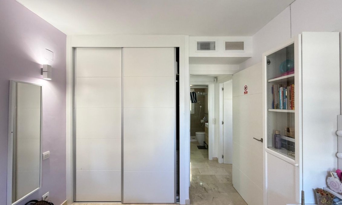 Segunda mano - Apartamento -
Torrevieja - Punta Prima