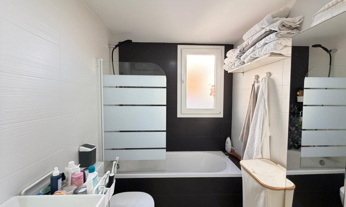 Segunda mano - Apartamento -
Torrevieja - Punta Prima