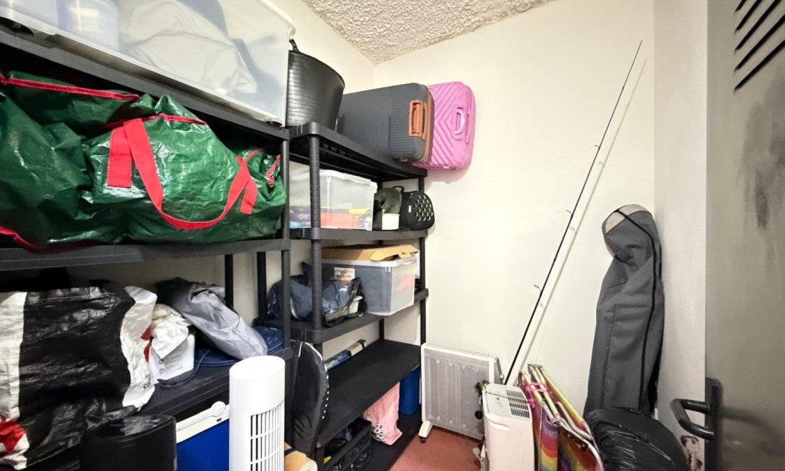 Segunda mano - Apartamento -
Torrevieja - Punta Prima