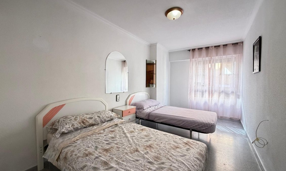 Segunda mano - Apartamento -
Torrevieja - Playa del Cura