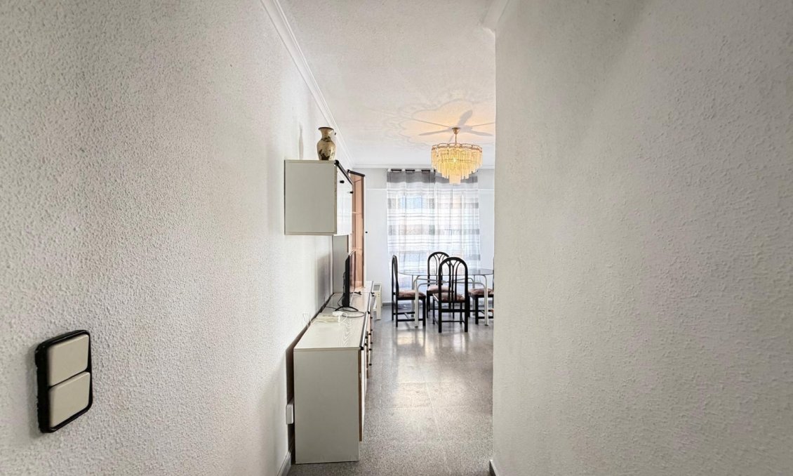 Segunda mano - Apartamento -
Torrevieja - Playa del Cura