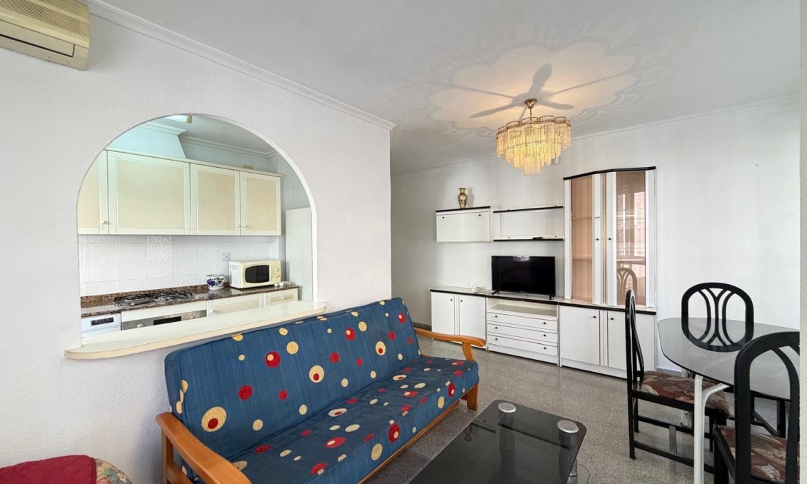 Segunda mano - Apartamento -
Torrevieja - Playa del Cura