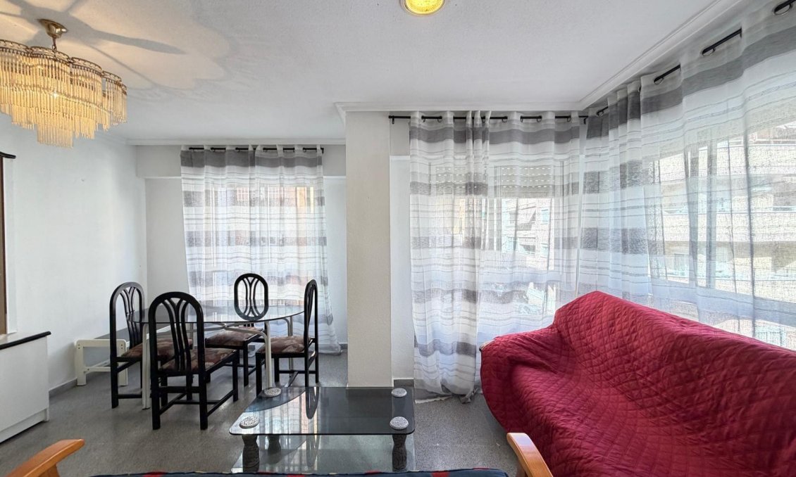 Segunda mano - Apartamento -
Torrevieja - Playa del Cura