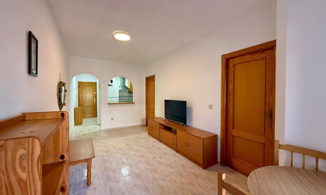 Segunda mano - Apartamento -
Torrevieja - Playa de los Locos
