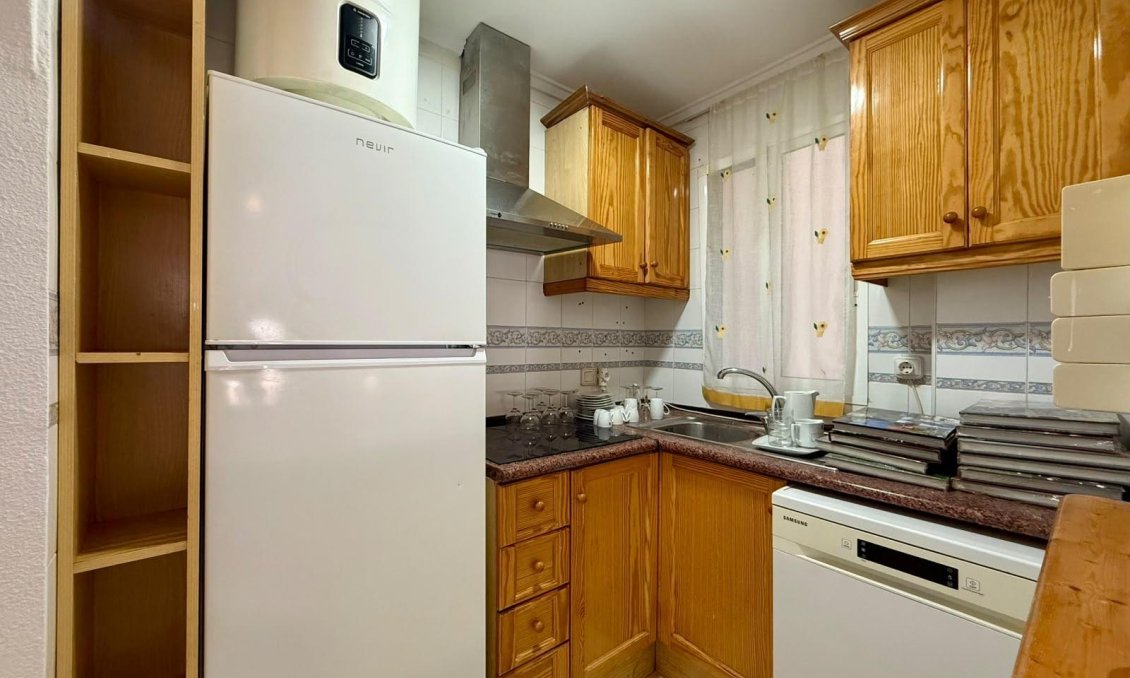 Segunda mano - Apartamento -
Torrevieja - Playa de los Locos