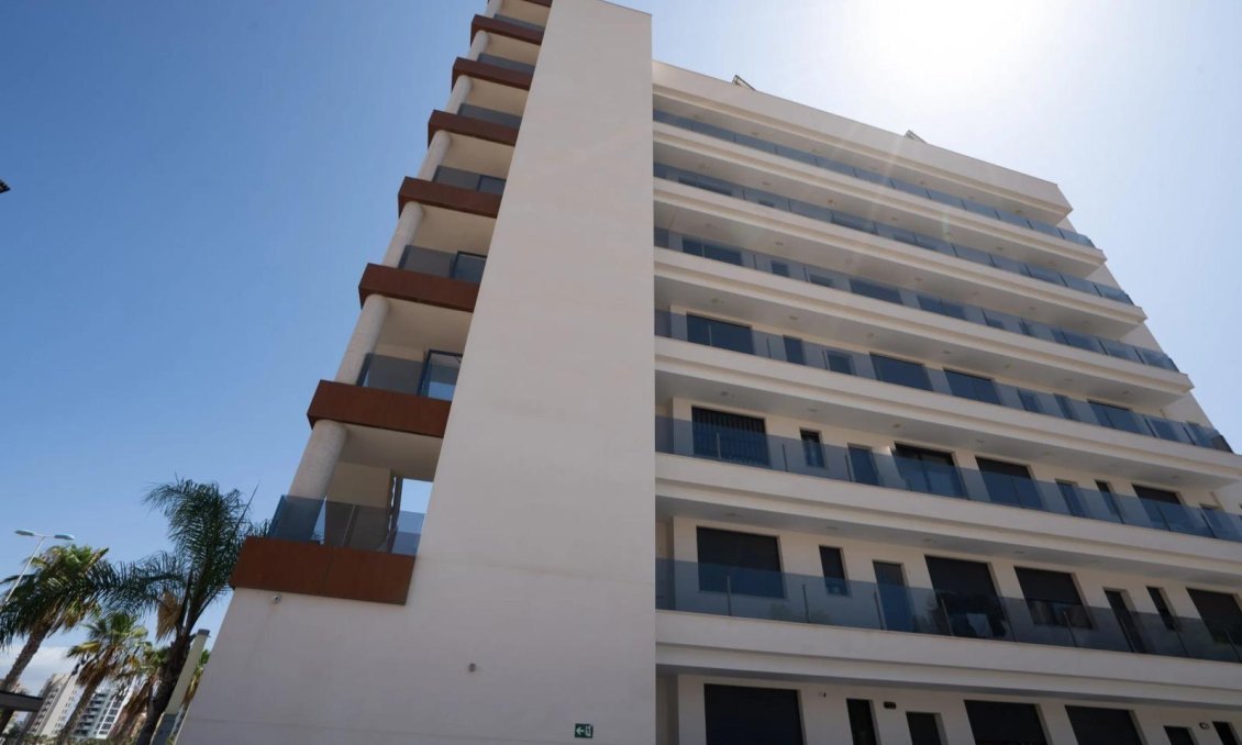 Segunda mano - Apartamento -
Guardamar del Segura - Puerto Deportivo