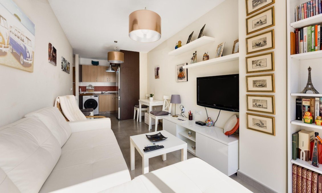 Segunda mano - Apartamento -
Torrevieja - PARQUE DE LAS NACIONES