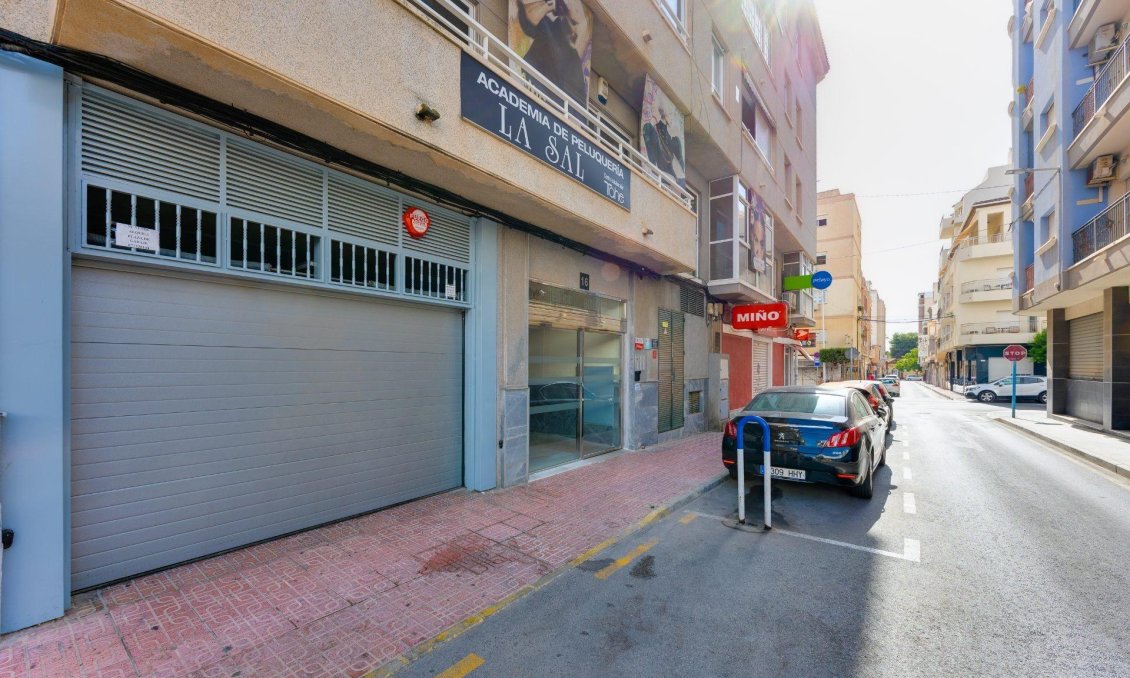 Segunda mano - Apartamento -
Torrevieja - PARQUE DE LAS NACIONES