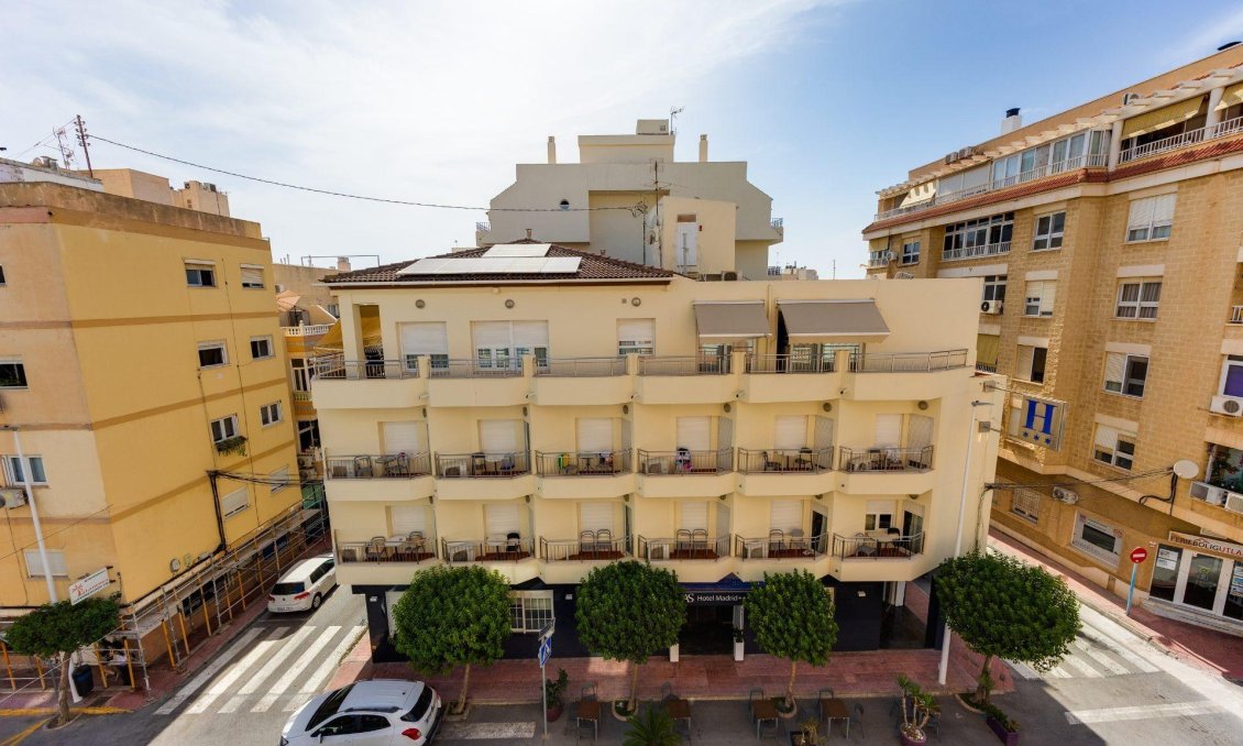 Segunda mano - Apartamento -
Torrevieja - PARQUE DE LAS NACIONES