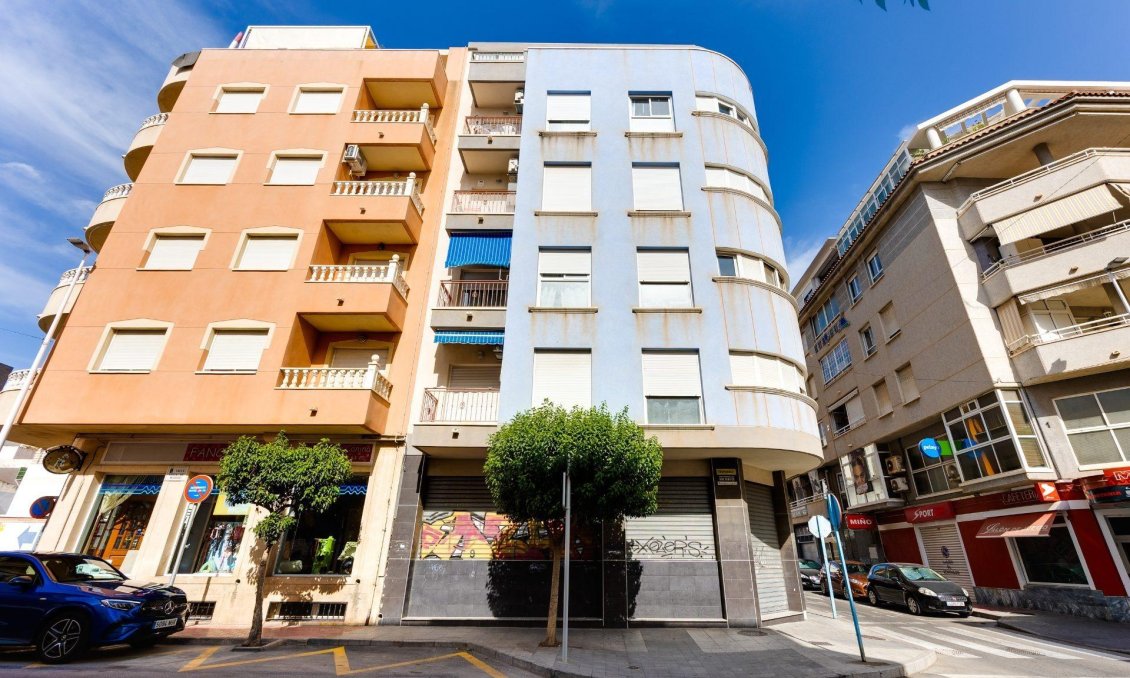 Segunda mano - Apartamento -
Torrevieja - PARQUE DE LAS NACIONES