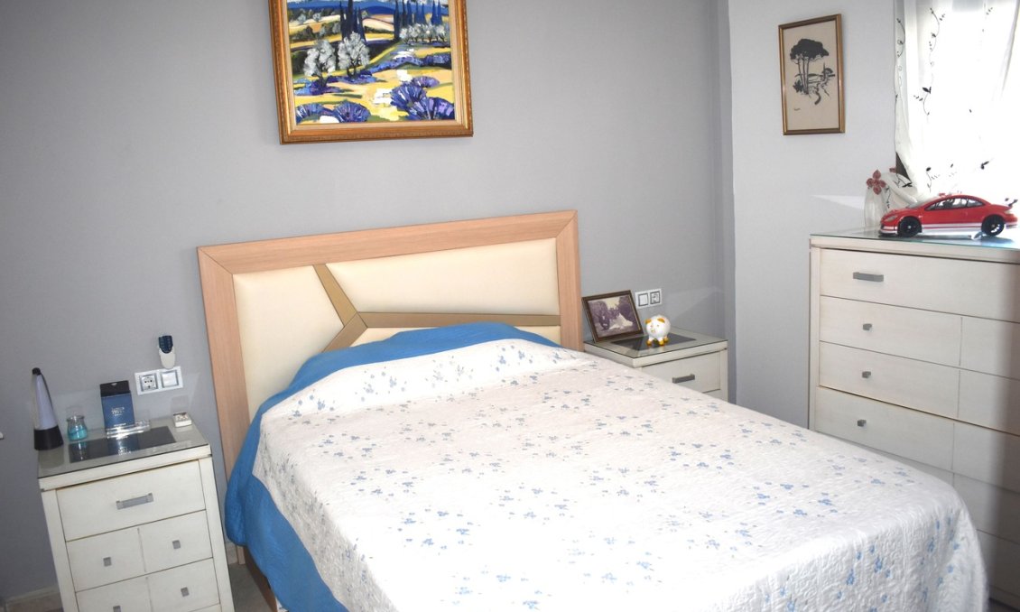 Resale - Villa -
Guardamar del Segura - Costa Blanca