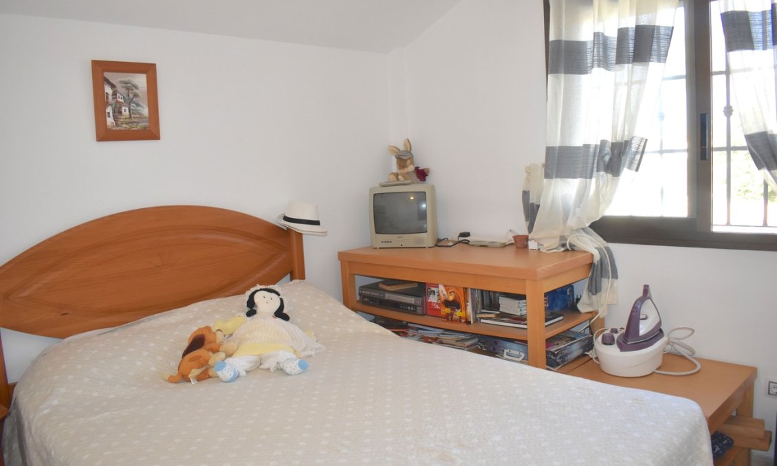 Resale - Villa -
Guardamar del Segura - Costa Blanca