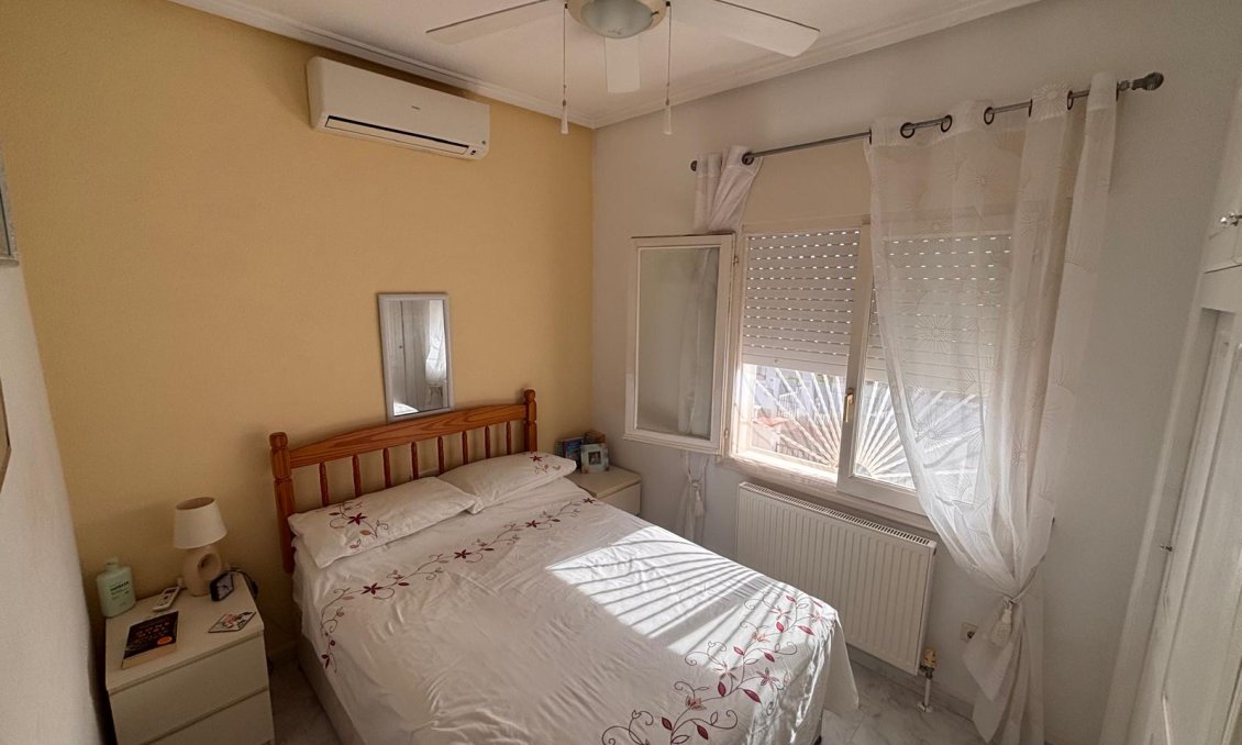 Használt Ingatlanok - Villa -
Ciudad Quesada - Costa Blanca
