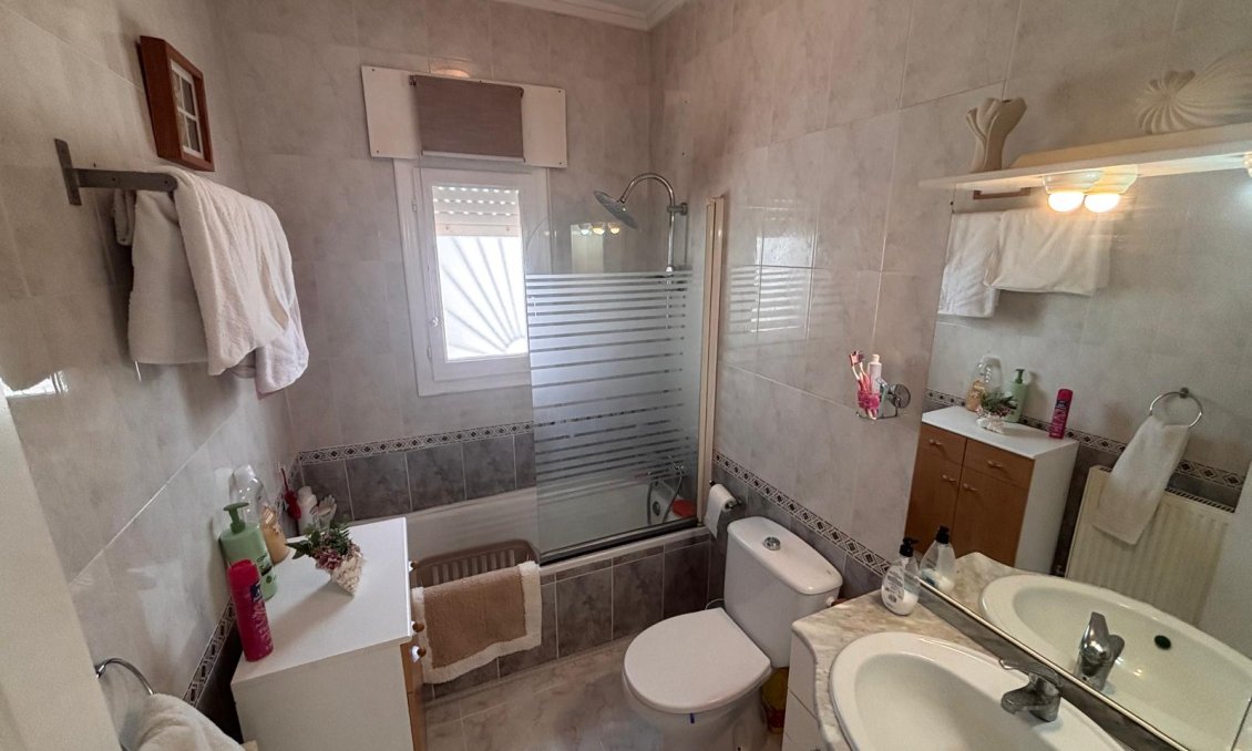 Használt Ingatlanok - Villa -
Ciudad Quesada - Costa Blanca