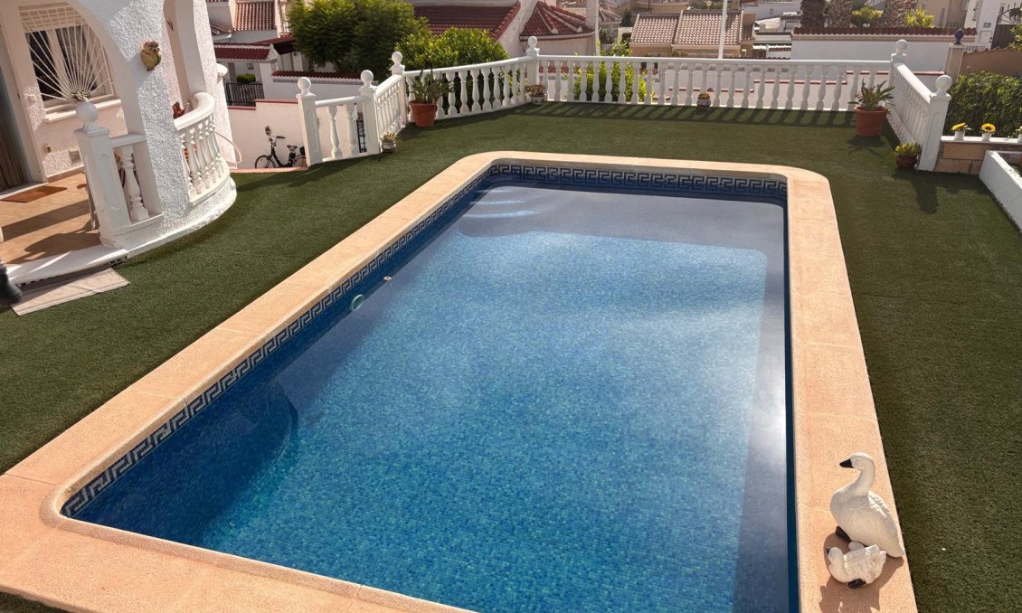 Használt Ingatlanok - Villa -
Ciudad Quesada - Costa Blanca