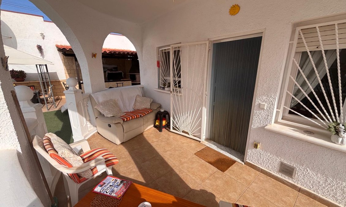 Használt Ingatlanok - Villa -
Ciudad Quesada - Costa Blanca