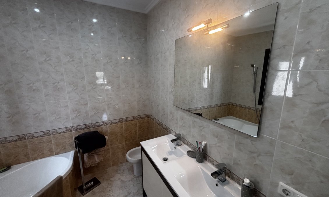 Revente - Villa -
Ciudad Quesada - Costa Blanca