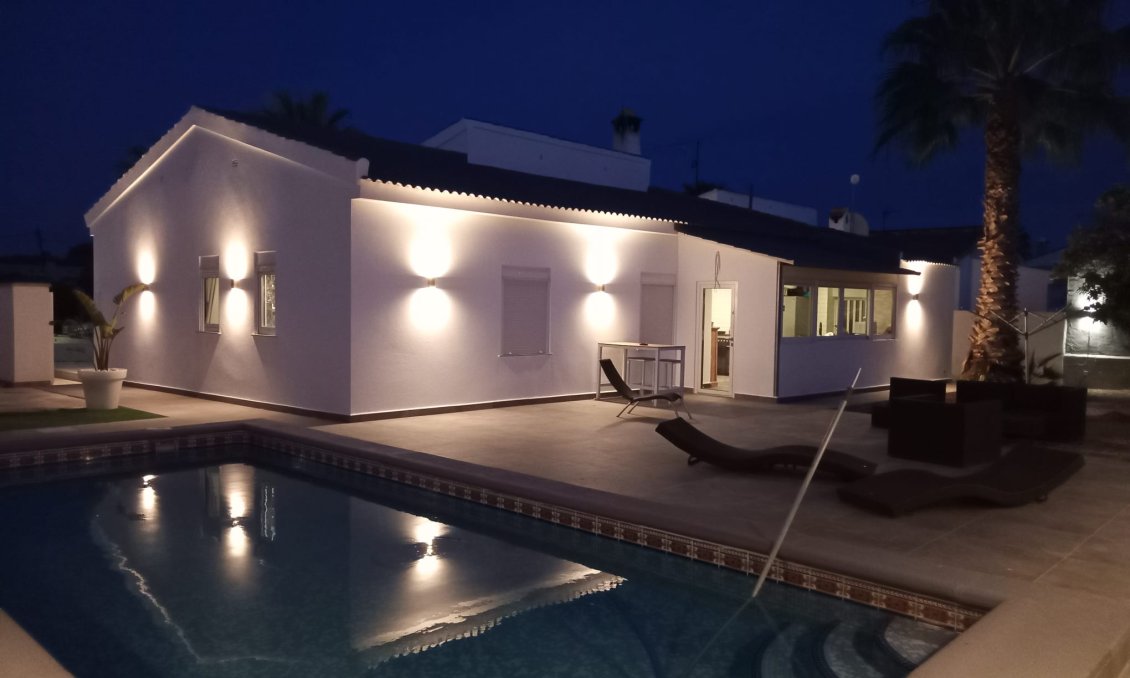 Segunda mano - Villa -
Cabo Roig - Costa Blanca