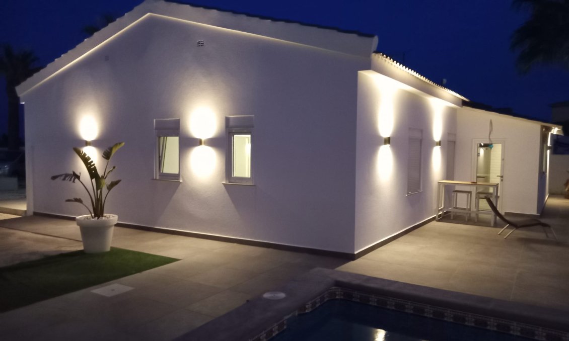 Segunda mano - Villa -
Cabo Roig - Costa Blanca