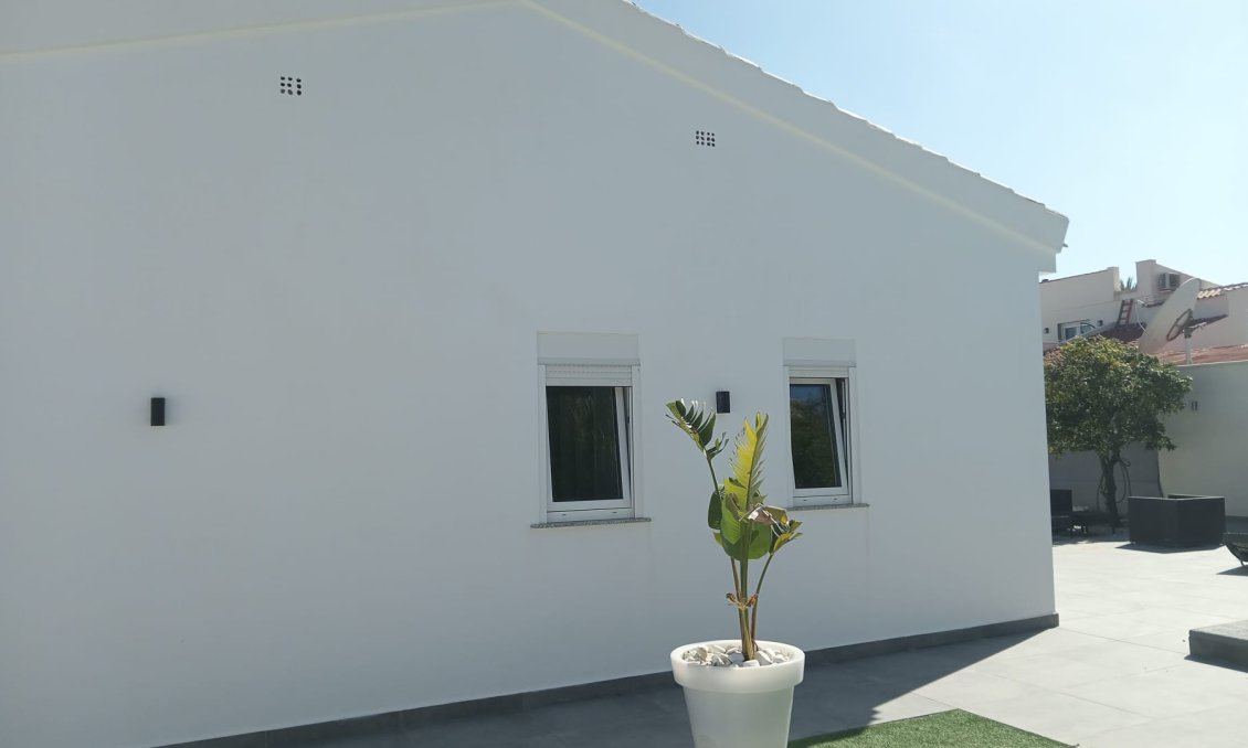 Segunda mano - Villa -
Cabo Roig - Costa Blanca