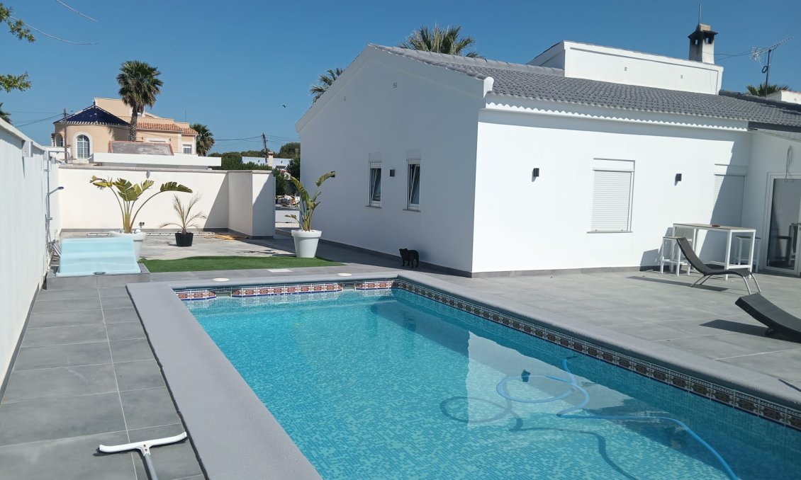 Segunda mano - Villa -
Cabo Roig - Costa Blanca