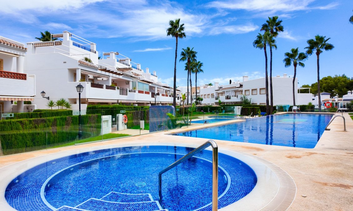Használt Ingatlanok - Apartman -
Orihuela Costa - Costa Blanca