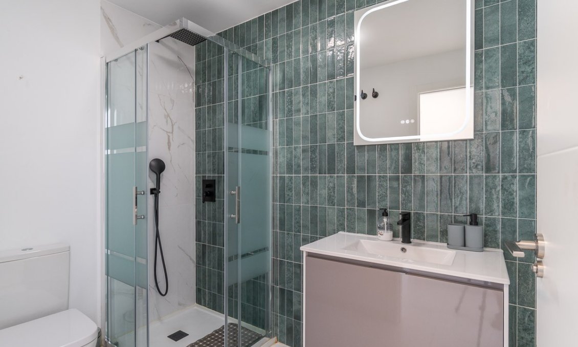 Segunda mano - Apartamento -
San Miguel de Salinas - Inland