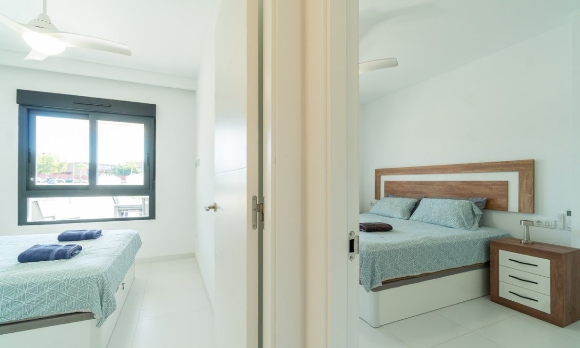 Segunda mano - Apartamento -
San Miguel de Salinas - Inland