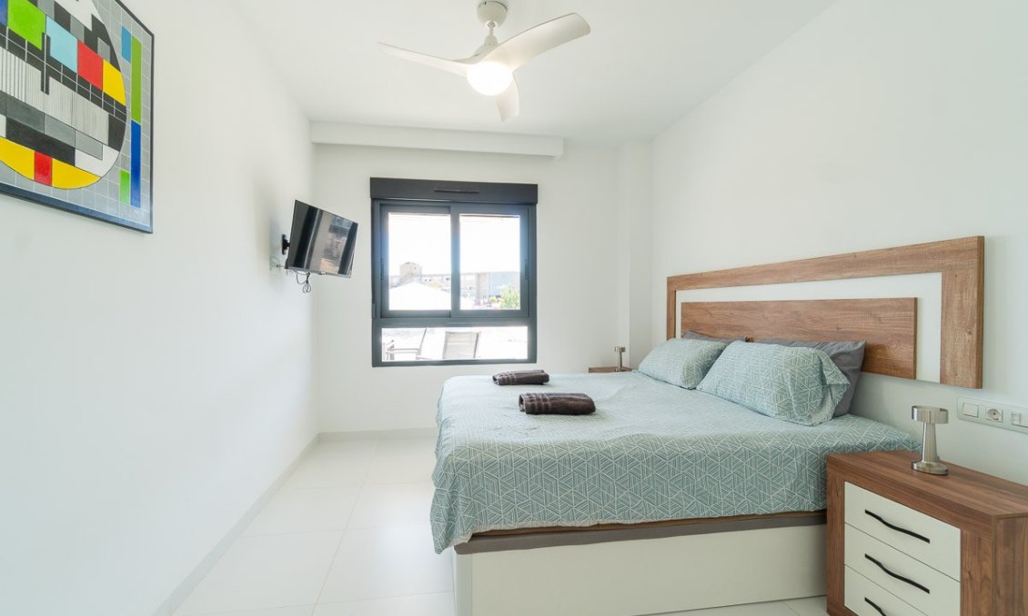 Segunda mano - Apartamento -
San Miguel de Salinas - Inland
