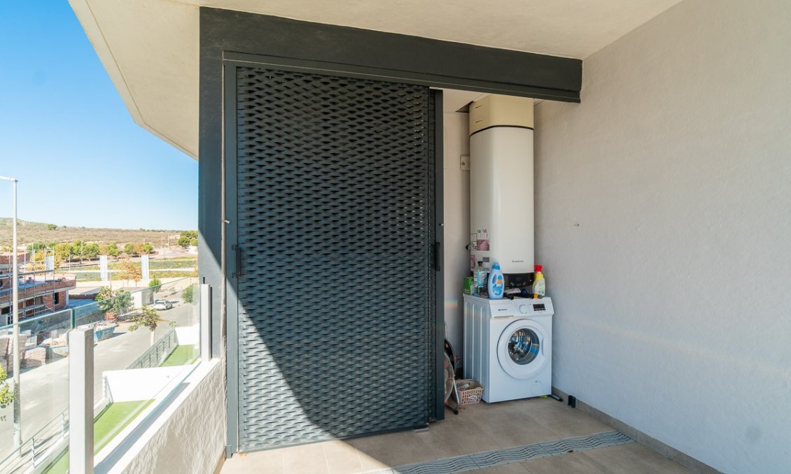 Segunda mano - Apartamento -
San Miguel de Salinas - Inland