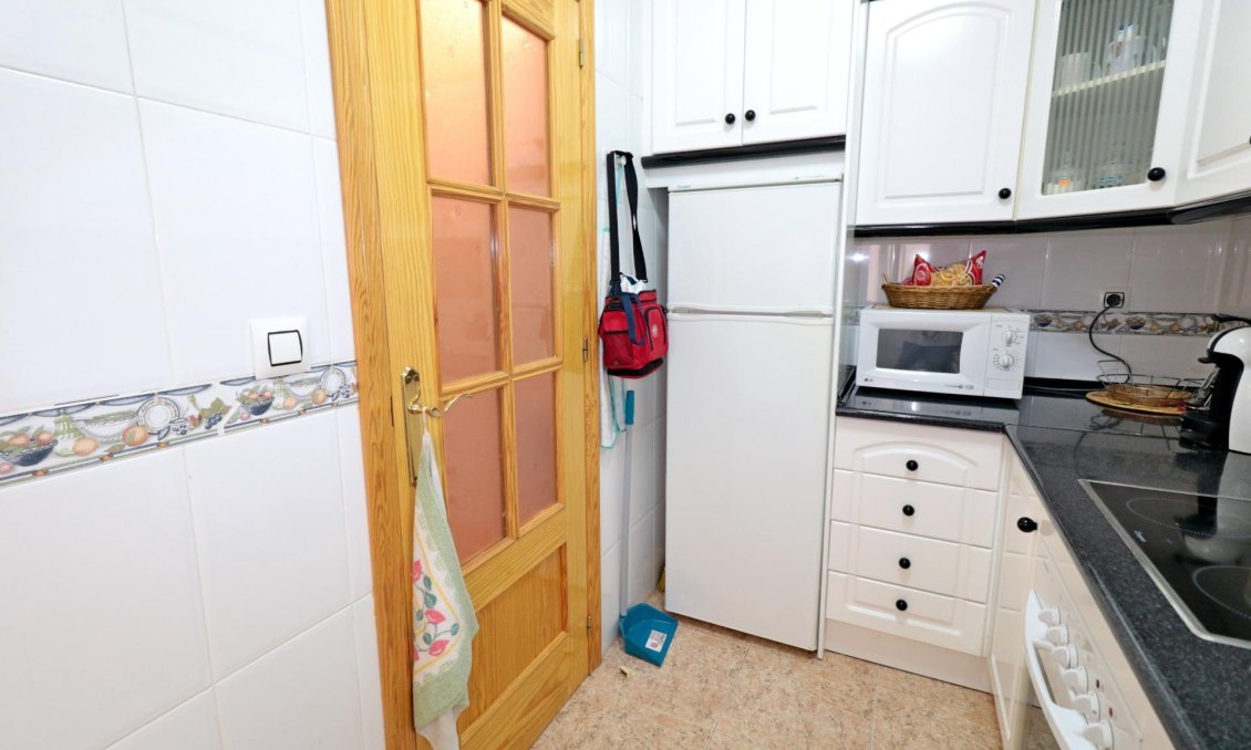 Segunda mano - Apartamento -
Torrevieja - Acequion