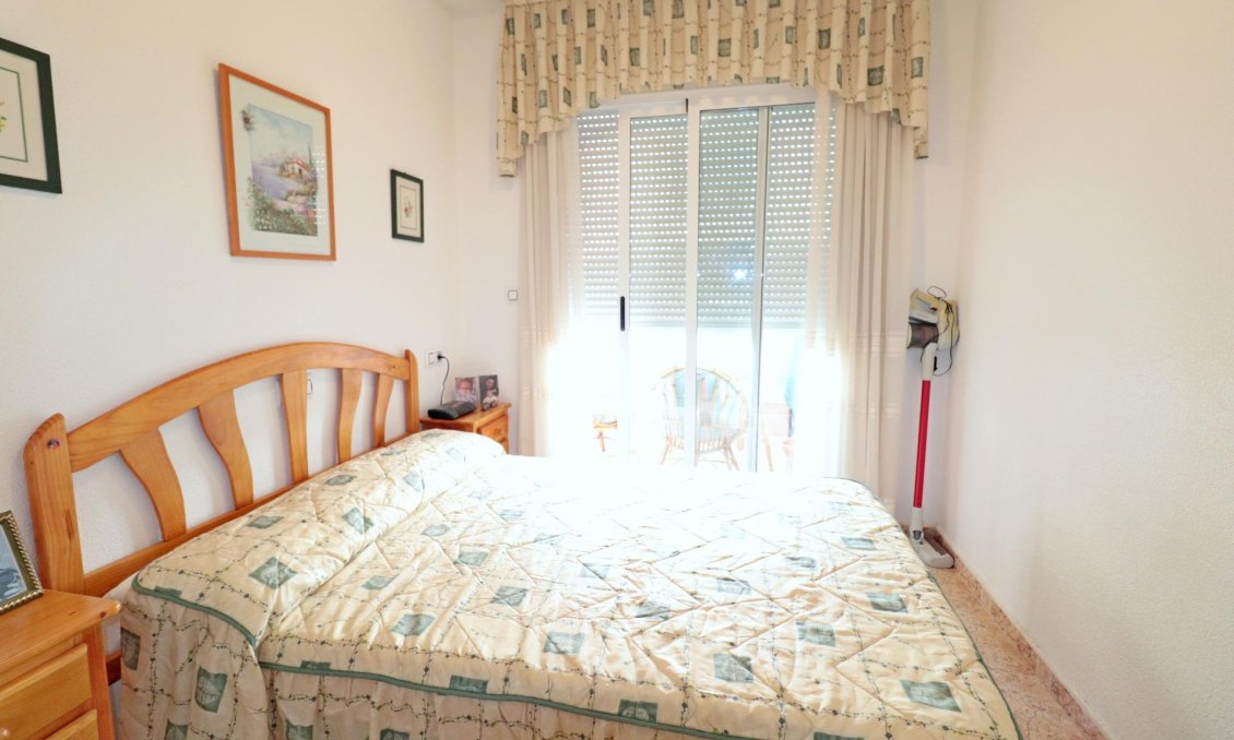 Segunda mano - Apartamento -
Torrevieja - Acequion