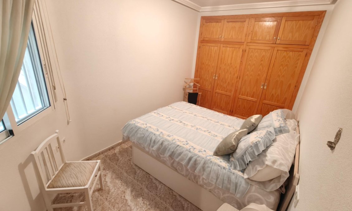 Wiederverkauf - Wohnung -
Torrevieja - Playa del Cura