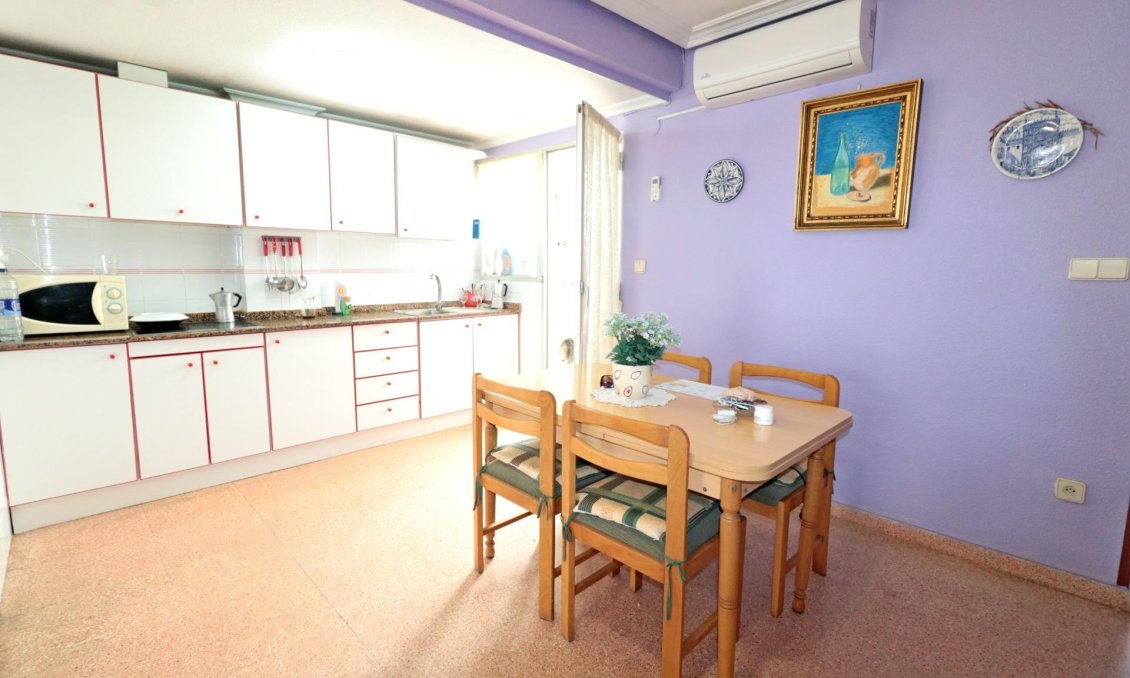 Segunda mano - Apartamento -
Torrevieja - Acequion
