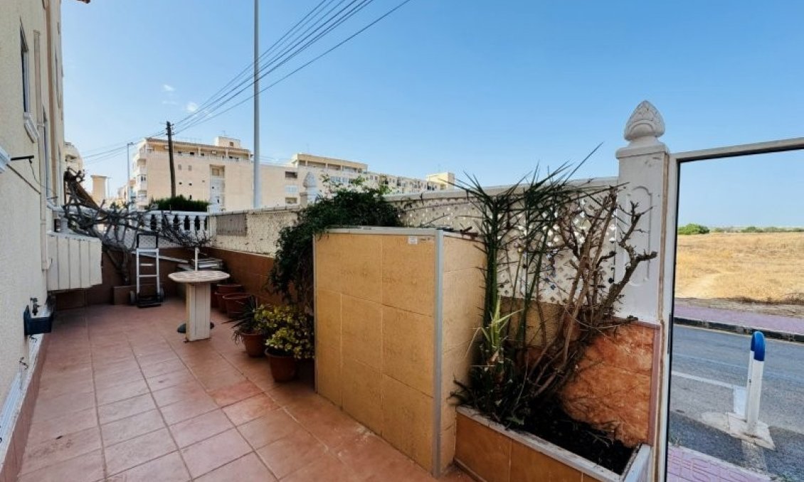 Segunda mano - Apartamento -
La Mata - Costa Blanca