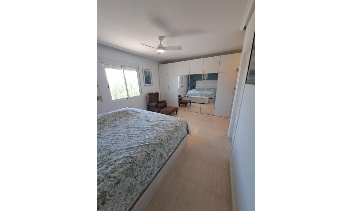 Segunda mano - Villa -
Dolores - Costa Blanca