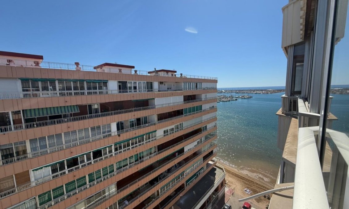 Segunda mano - Apartamento -
Playa Del Acequion - Costa Blanca