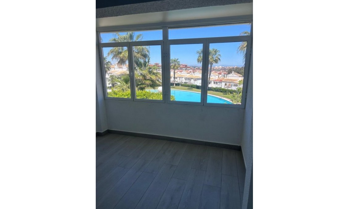Segunda mano - Duplex -
Torrevieja - Costa Blanca