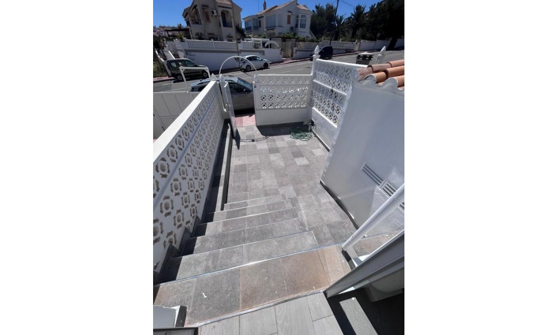 Segunda mano - Duplex -
Torrevieja - Costa Blanca