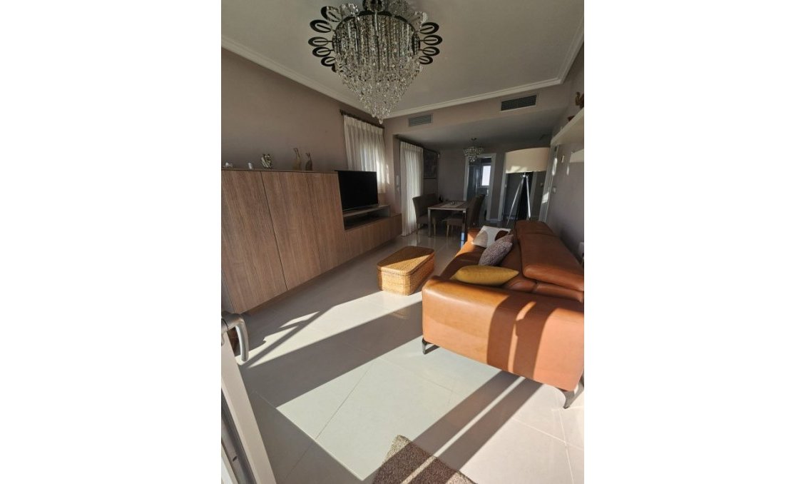 Segunda mano - Villa / Semi pareado -
Torrevieja - Costa Blanca