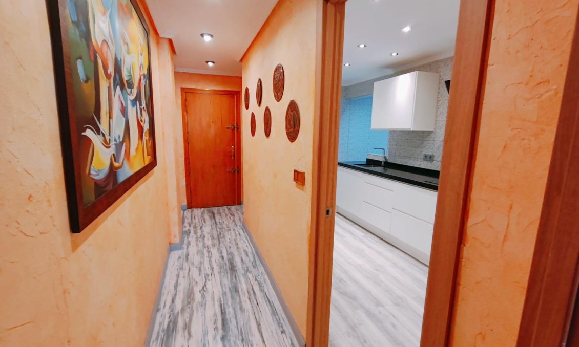 Segunda mano - Apartamento -
Torrevieja - Acequion