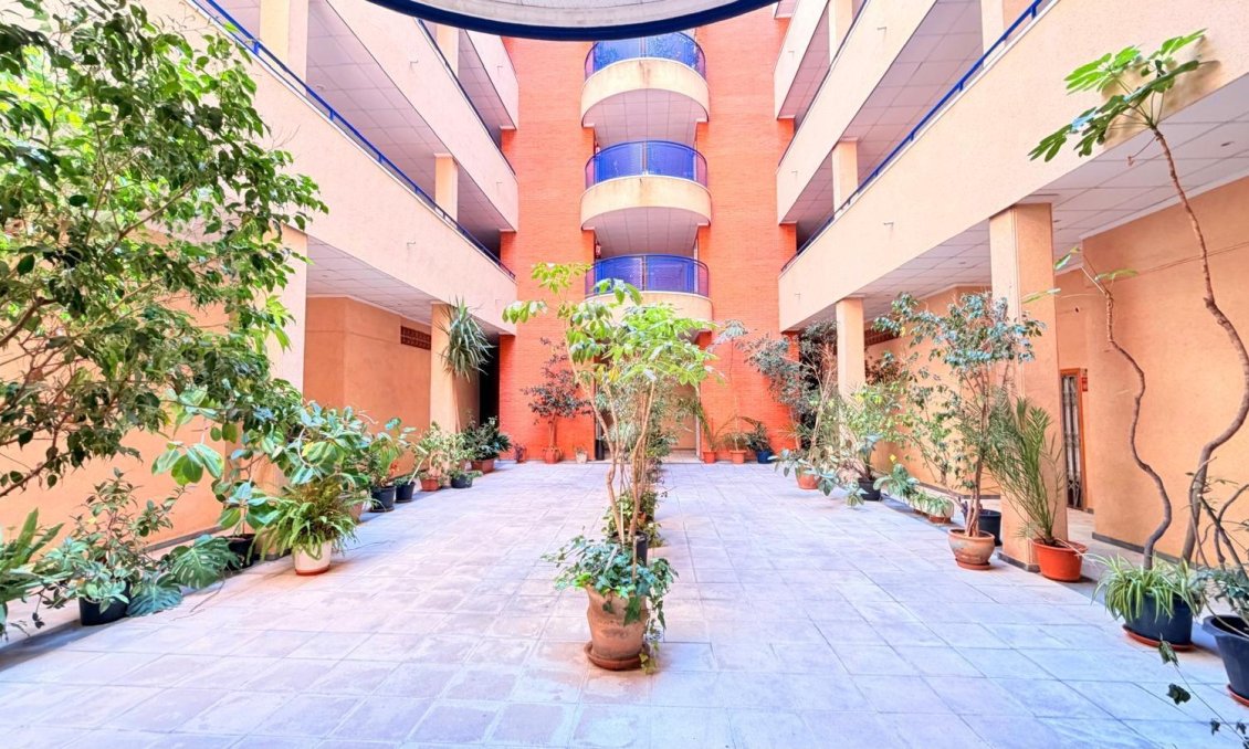 Segunda mano - Apartamento -
Torrevieja - Acequion