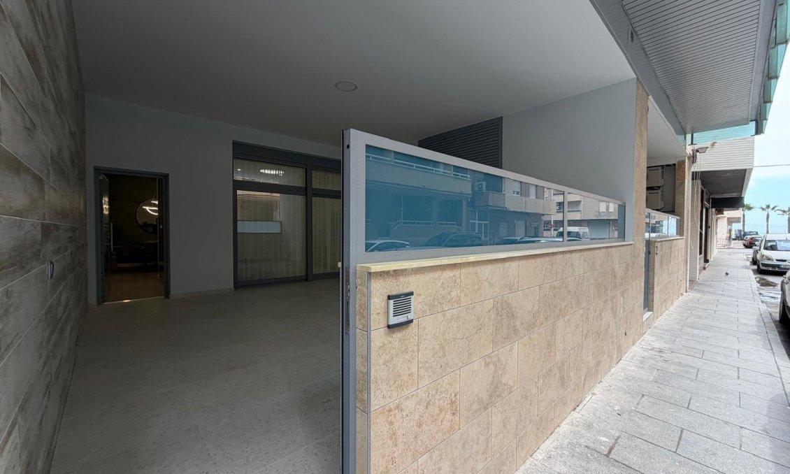 Revânzare - Apartament -
Torrevieja - Playa del Cura